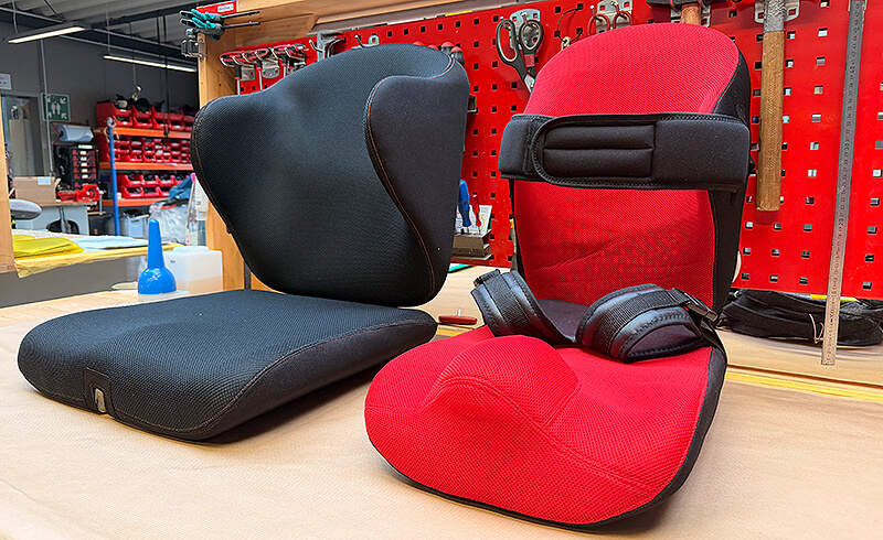 Individuell angepasste Sitzschalen und Positionierungssysteme für Kinder in der Orthopädietechnik-Werkstatt
